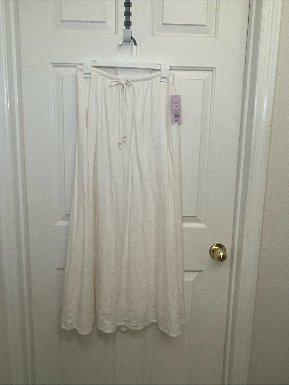 New Size XS Wild Fable full length white maxi skirt w/ drawstring waist & pocket